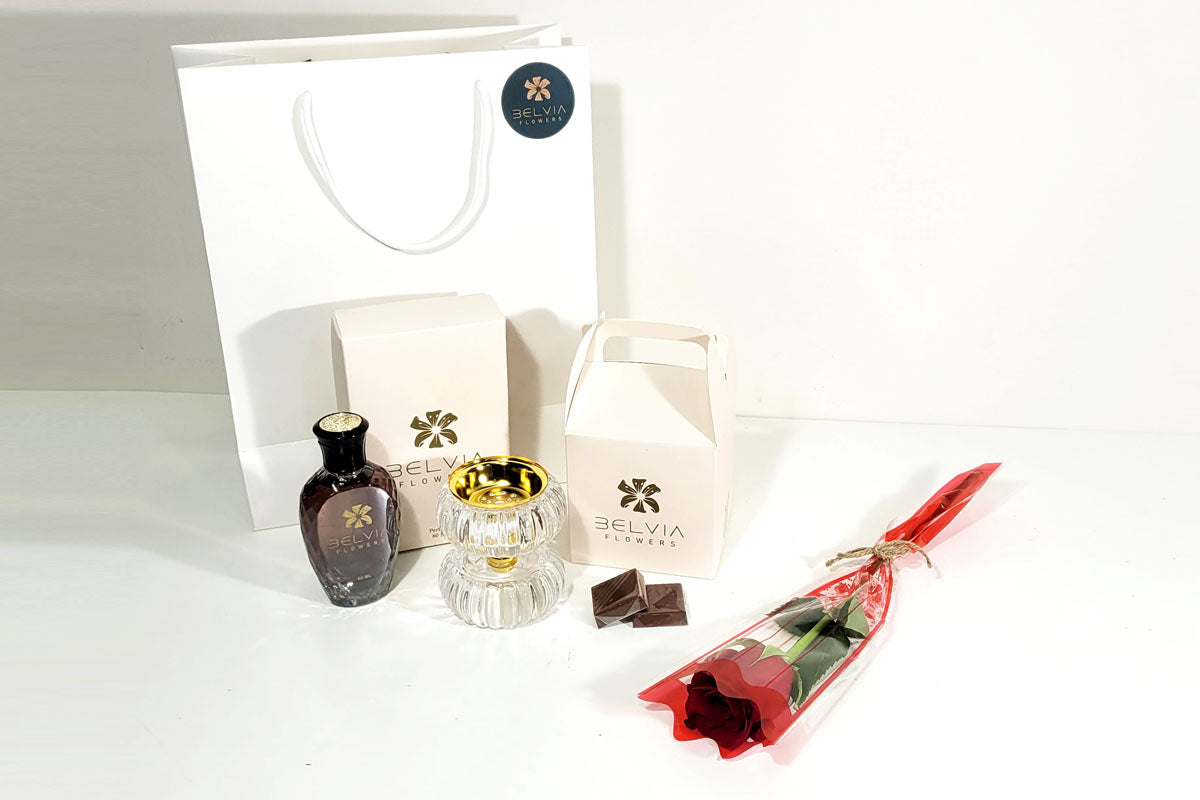 red single rose with gift 3