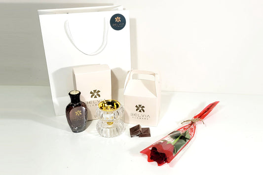 red single rose with gift 3